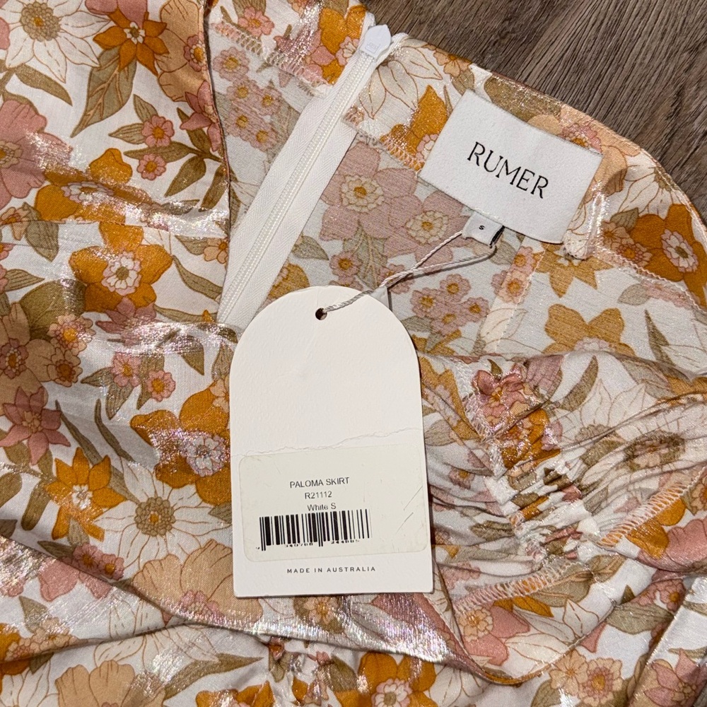RUMER • Paloma Floral Skirt and Top Set - Picture 7 of 16